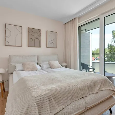Nowoczesny Z Balkonem I Parkingiem Blisko Plazy By Renters Διαμέρισμα *
