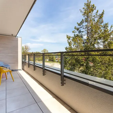 Nowoczesny Z Balkonem I Parkingiem Blisko Plazy By Renters Διαμέρισμα Łeba